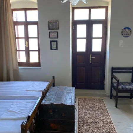 On The Vastadi Vilă