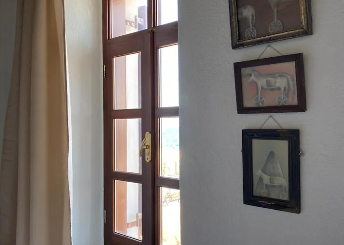 On The Vastadi * Mandrákion